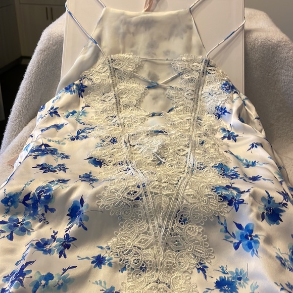 CAMI NYC || CHARLIE TANK NWT & BOX || Limited Edition Azure Print - Picture 7 of 13